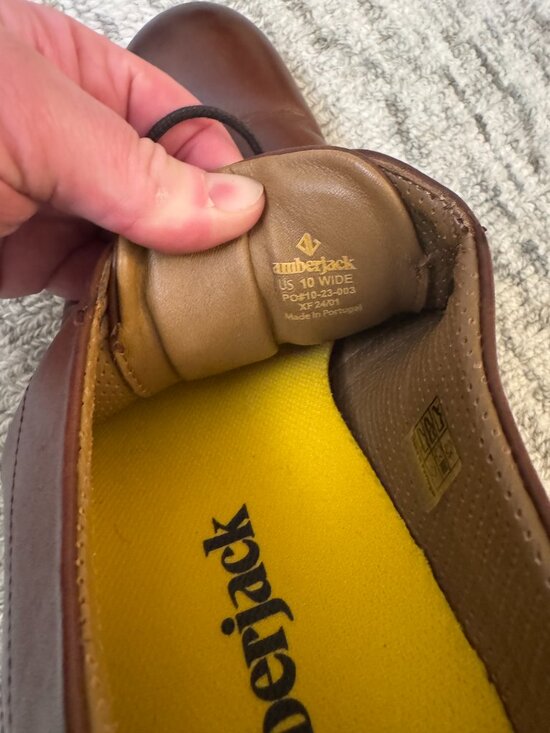 Amberjack The Original Full-Grain Leather Dress Shoe - Size 10 Wide main image 8